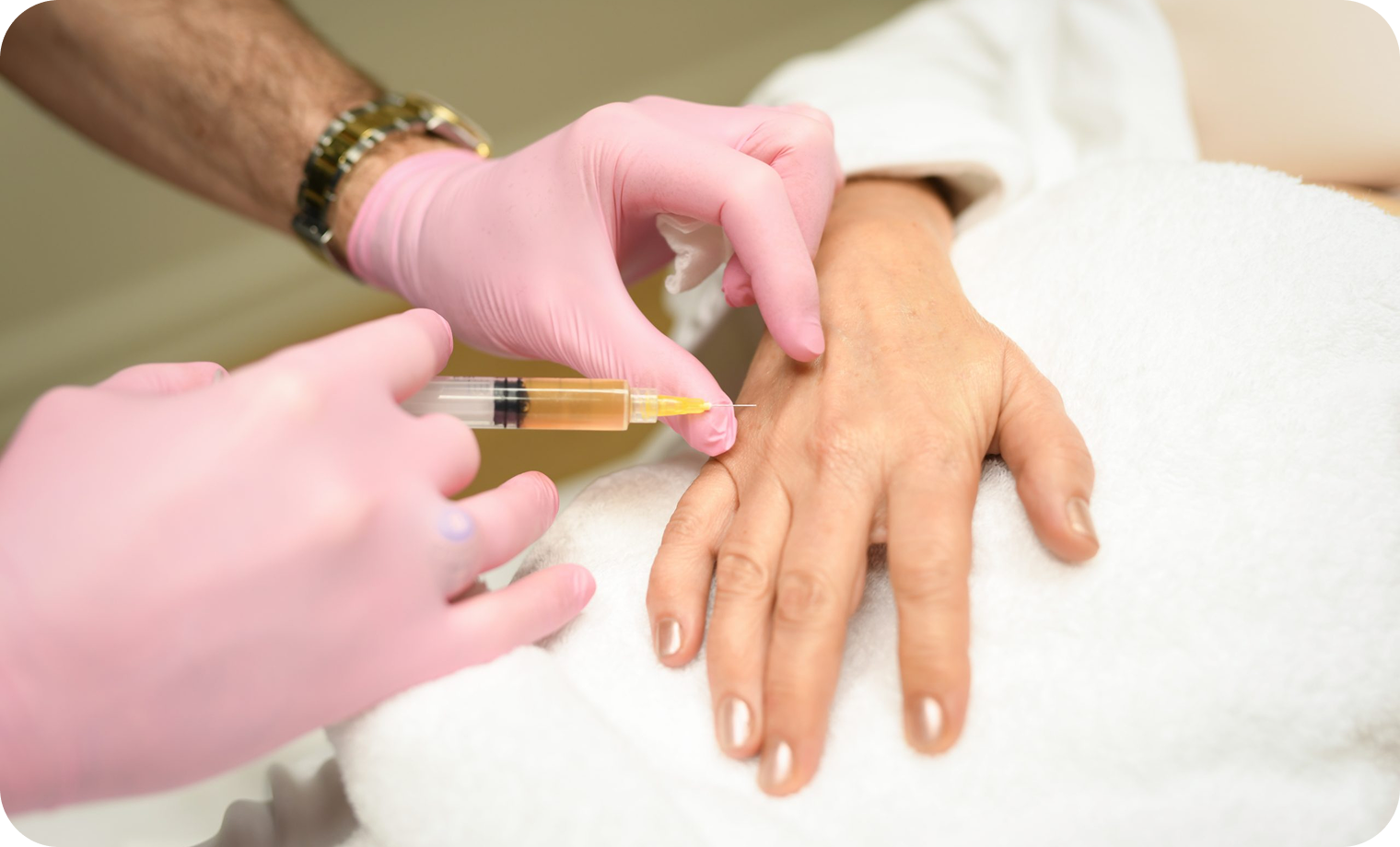 Hand Whitening Treatment In Lahore