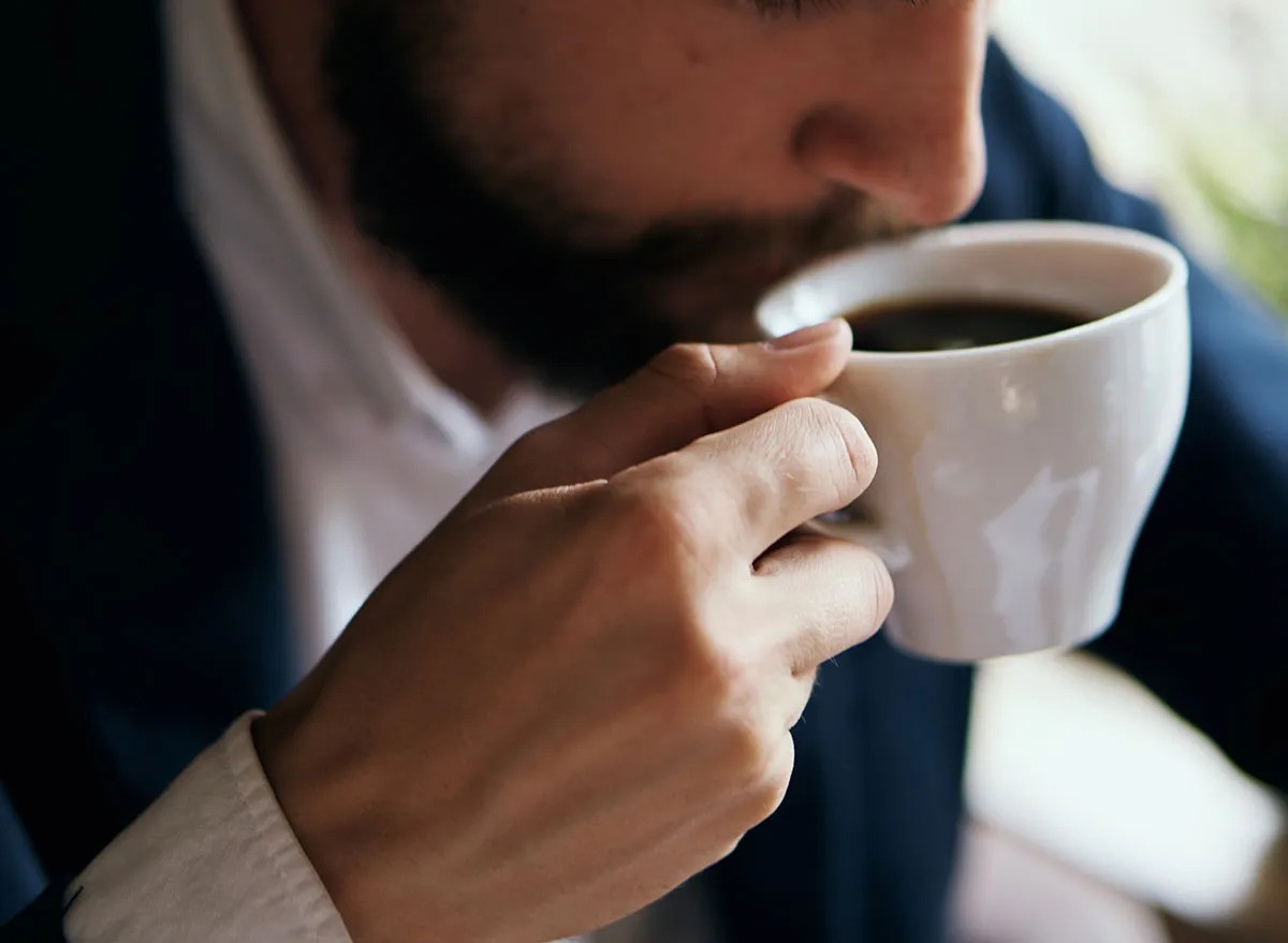 benefits-of-drinking-coffee-before-eating