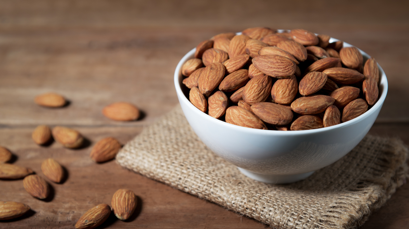 benefits-of-almonds-for-men